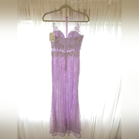 Lavender Lace Illusion Neckline Maxi Dress - Picture 5 of 5
